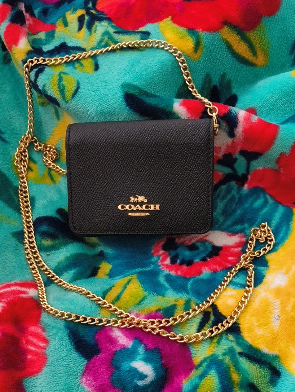 Coach Mini Wallet With Gold Chain NWOT